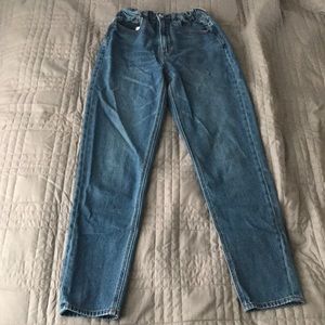 American Eagle Mom Jeans